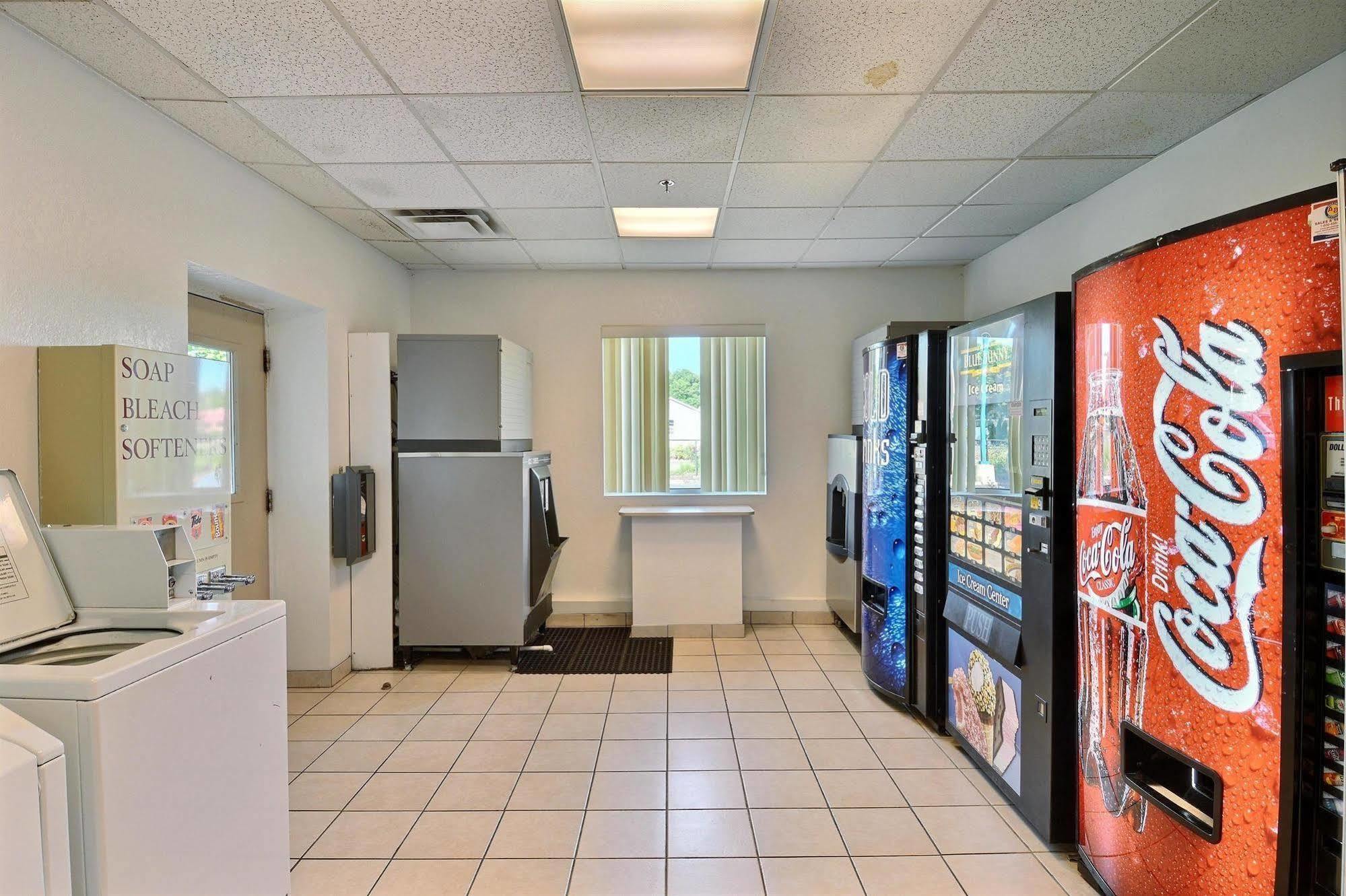 Motel 6-Tewksbury, Ma - Boston Екстериор снимка
