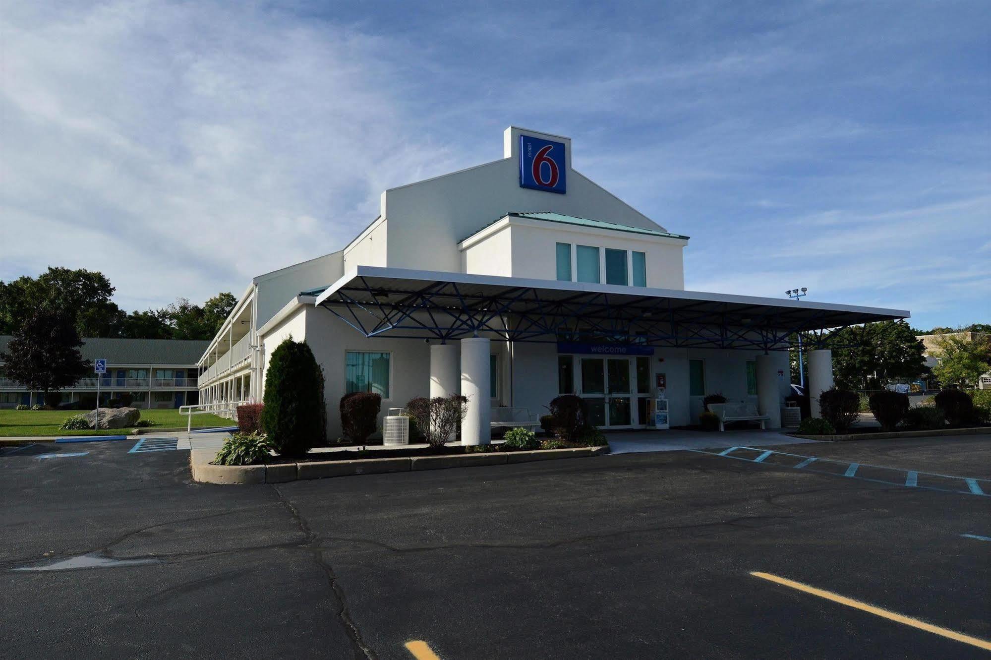 Motel 6-Tewksbury, Ma - Boston Екстериор снимка