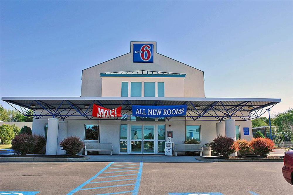 Motel 6-Tewksbury, Ma - Boston Екстериор снимка